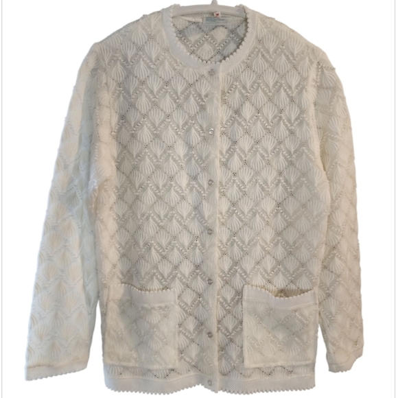 Vintage Cardigan 60s 50s DeMura 100% Acrylic Sz 42 White Cottage Core Coquette - Picture 1 of 10